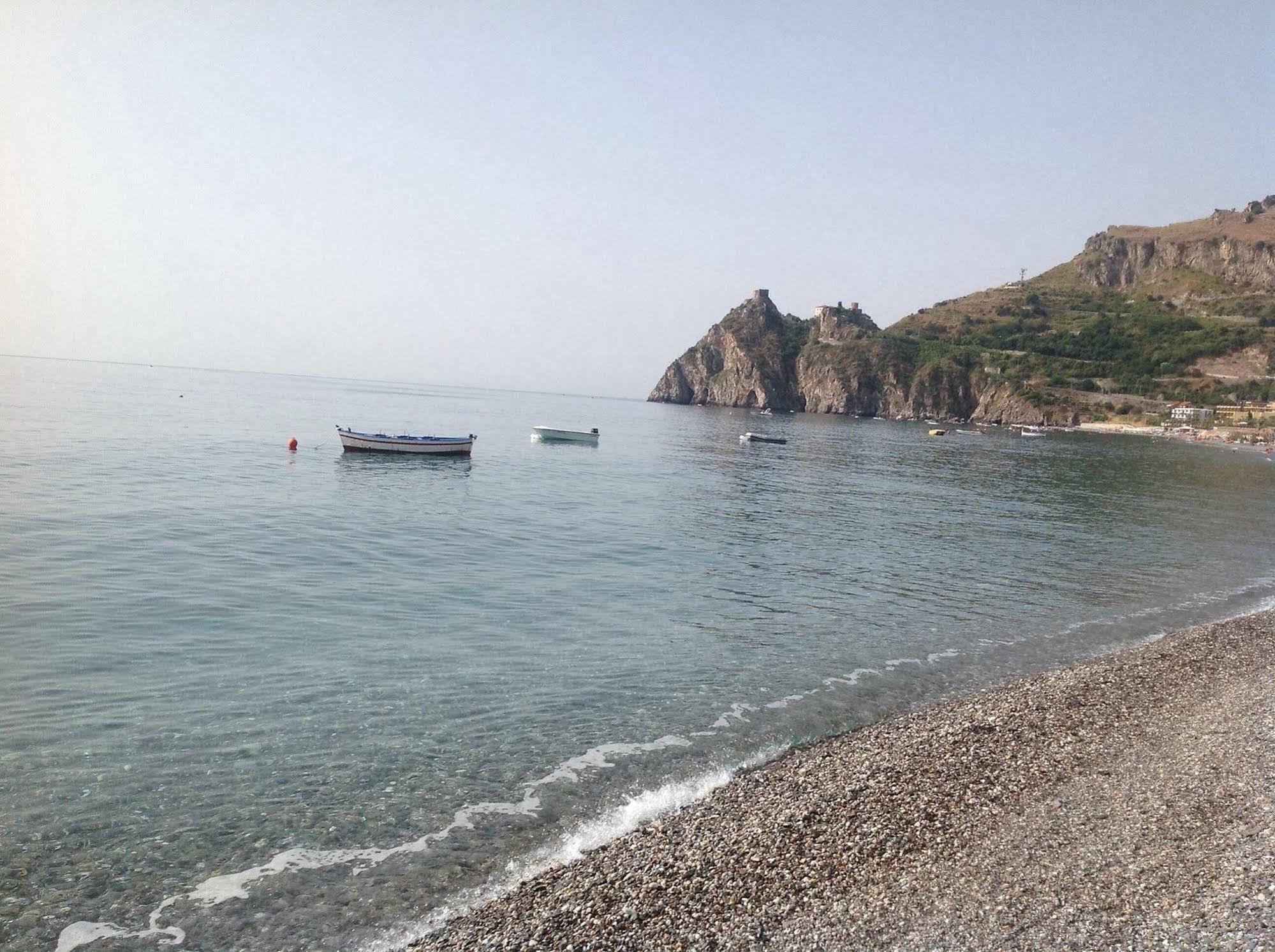 Hotel Pagano SantʼAlessio Siculo Exterior foto